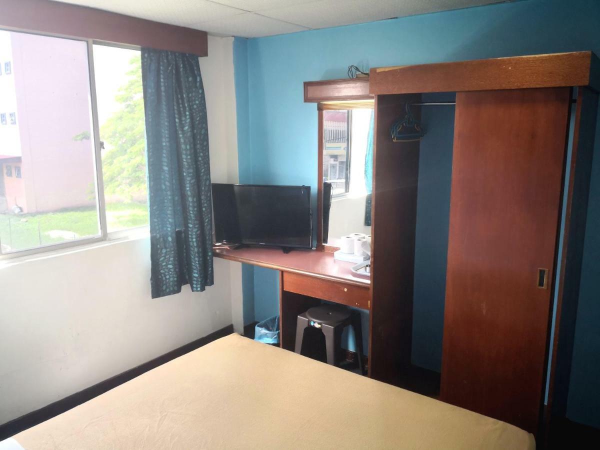 Hotel Seri Kota Satu Kota Tinggi Bagian luar foto